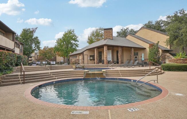 Stylish 2-Bedroom Condo in Arlington's Entertainment District