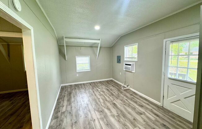 Cute 2 Bedroom 1 Bath House in Jacksonville