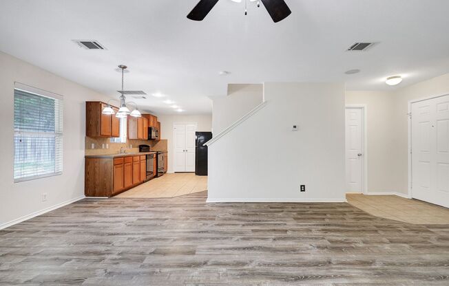 Spacious Two-Story Home in Laurel Mountain Ranch