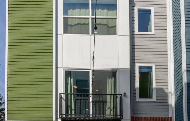 Fully Furnished & Move-In Ready in Midtown | Stylish & Modern Home for Rent