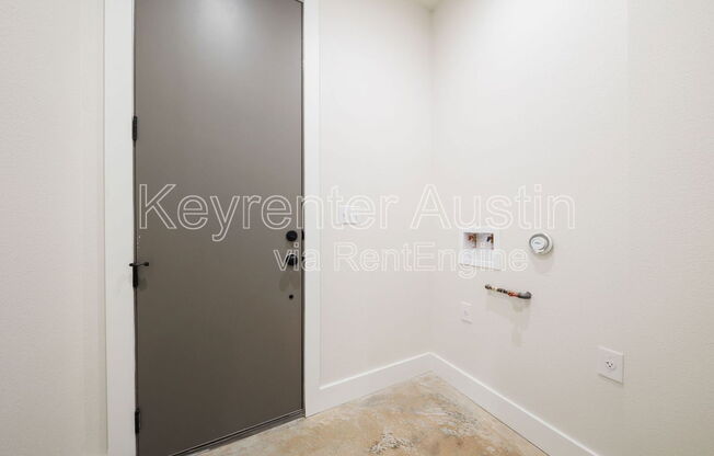 3 beds, 2.5 baths, 2,201 sqft, $2,950, Unit A