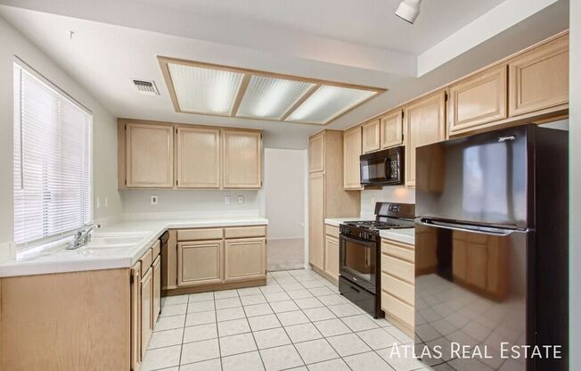 4420 VINCENTE LN