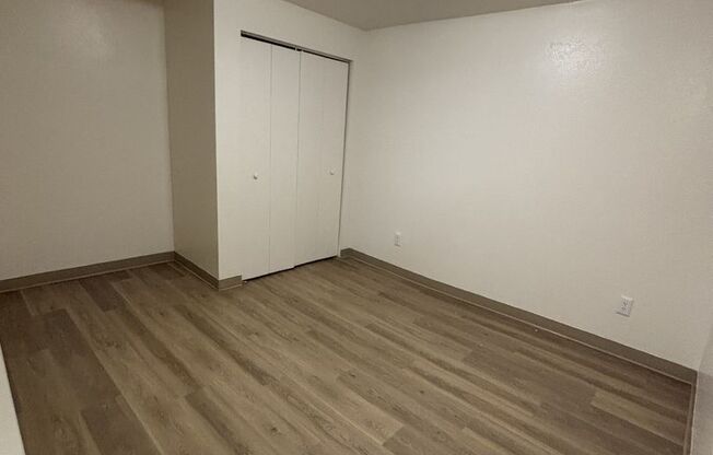 1 bed, 1 bath, 600 sqft, $1,495, Unit B
