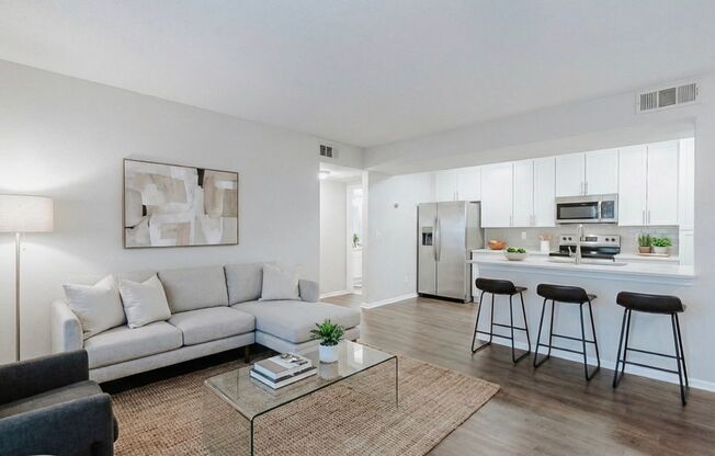 1 bed, 1 bath, 525 sqft, $1,150, Unit 1020