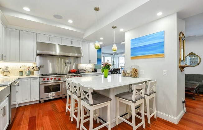 84 G ST