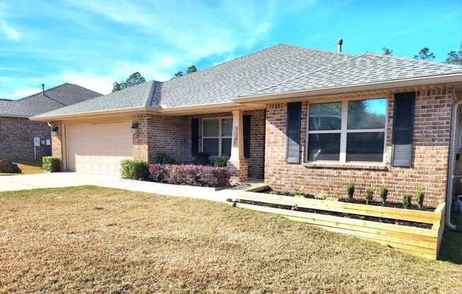 Elegant 4/2 Retreat, Close to Interstate!