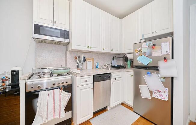 456 9 AVE
