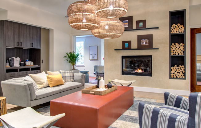 Silverdale Apartment Resident Lounge - Trillium Heights