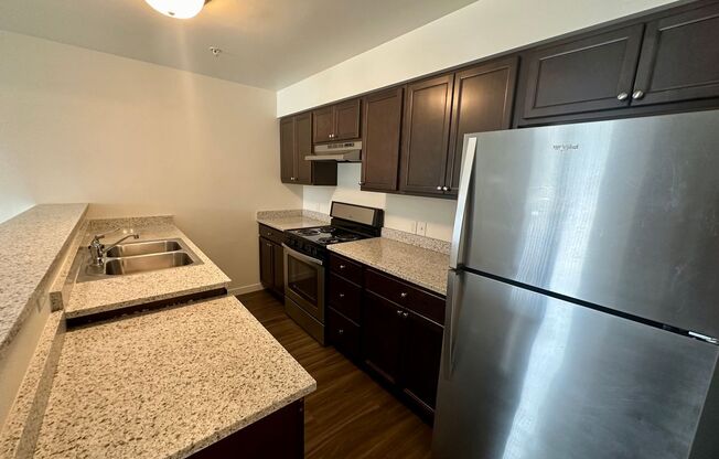 1 bed, 1 bath, 562 sqft, $1,595, Unit 303