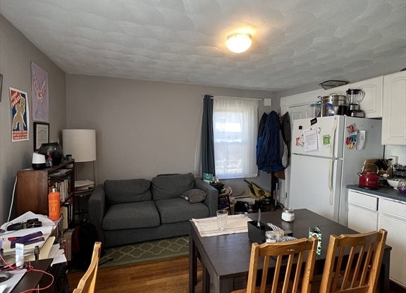 639 Somerville Avenue