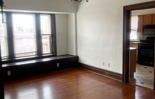 1207 North High Street
