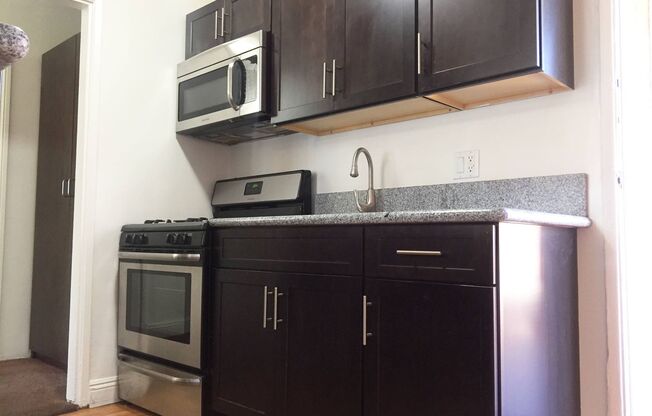 1 bed, 1 bath, 500 sqft, $2,095, Unit 302