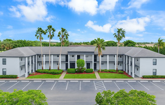 Colonial Village - 7550 Stirling Rd