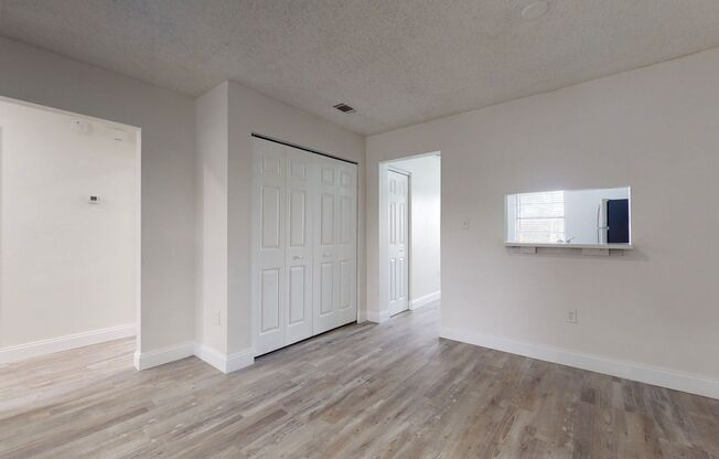 2 beds, 2 baths, 800 sqft, $1,800, Unit Unit 109