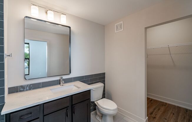 2 beds, 2 baths, $1,750, Unit 1050 N 4th St. Apt. 301