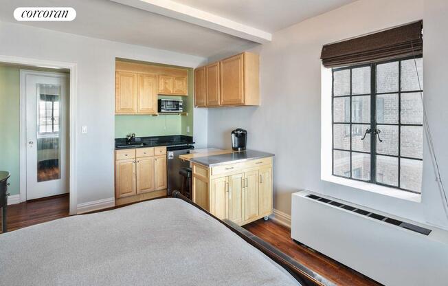 Studio, 1 bath, $2,650, Unit 527