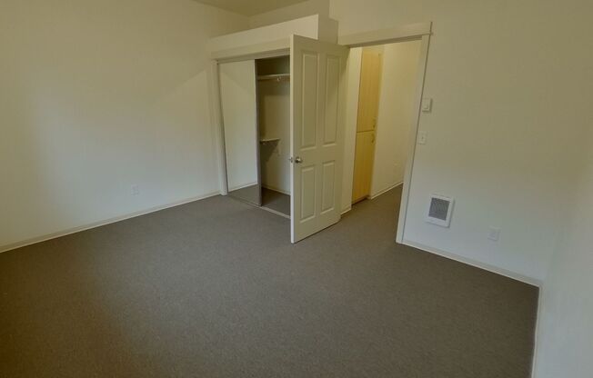 4 beds, 2.5 baths, 1,515 sqft, $3,600, Unit 29