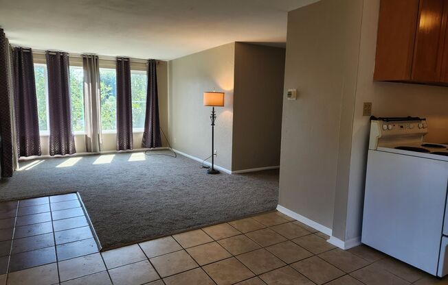 Spacious Lower Level Apartment Ready For Rent!!