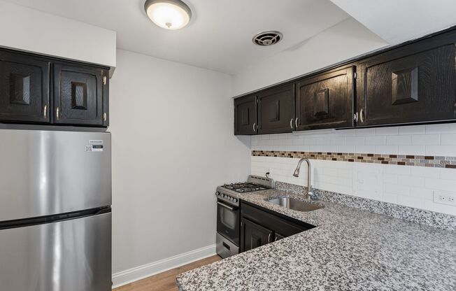 Studio, 1 bath, 336 sqft, $1,550, Unit 506