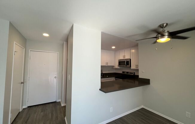 Studio, 1 bath, 595 sqft, $1,548, Unit 314