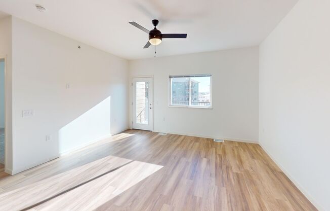 1 bed, 1 bath, 1,003 sqft, $1,245, Unit 7950-2209