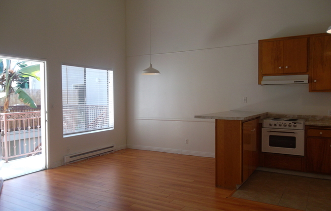 1 bed, 1 bath, $2,795, Unit 09