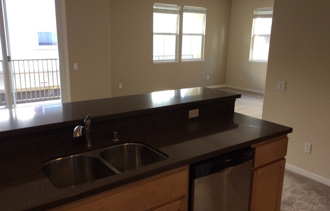 Opportunity Knocks! Updated Tri-Level property right off the 680!