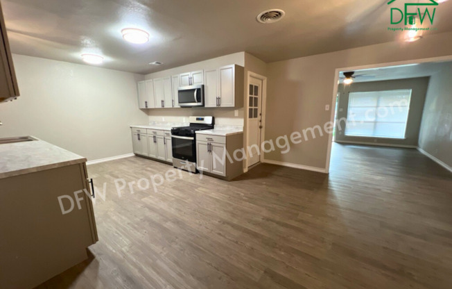Beautifully Remodeled 3-Bedroom Home for Lease in Mesquite – 3316 Shorewood Dr