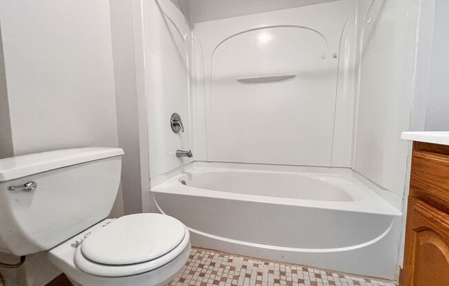 207 Wethersfield Ave / Ari Properties, LLC