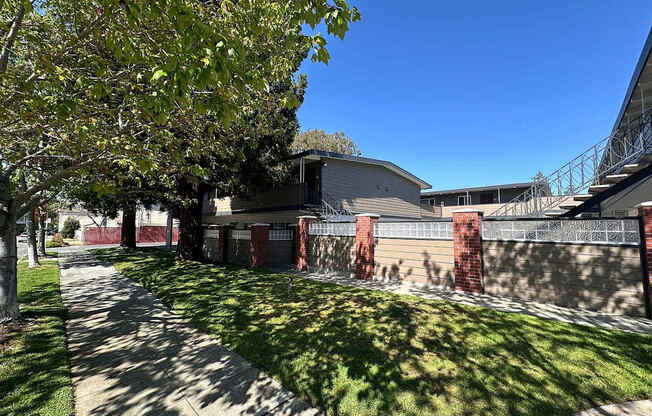 Park Rich Apartments