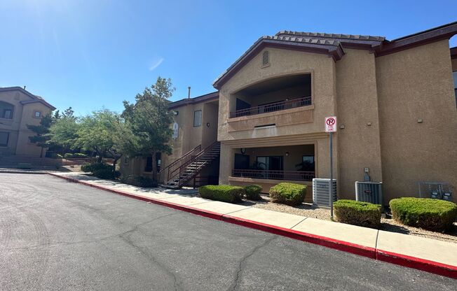 CUTE UPSTAIRS CONDO UNIT , LOCATED IN A GATED COMMUNITY 2 BEDROOM / 2 FULL BATH