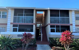 Updated 2 bed 2 bath condo in Midport II