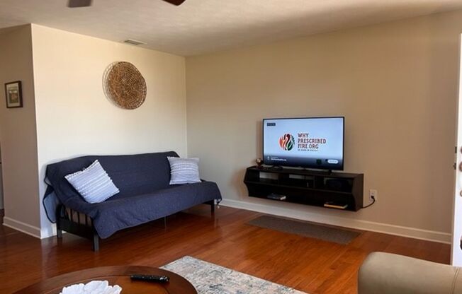 FULLY FURNISHED 2BR/2BA SFH in South Venice