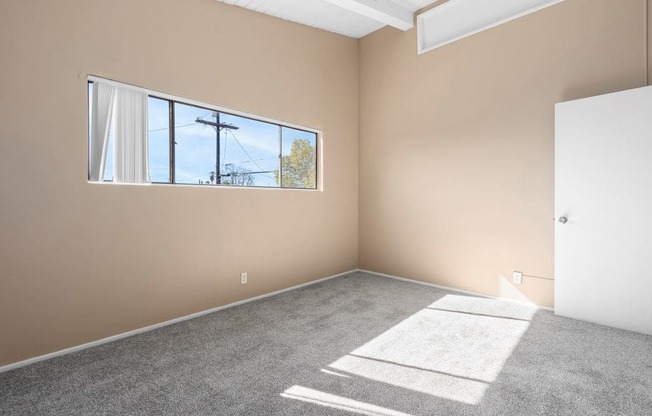 Bedroom with Vaulted Ceilings in Los Angeles Apartment