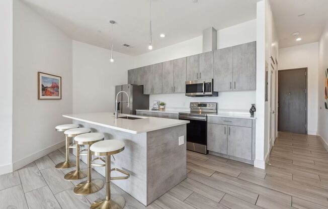 1 bed, 2 baths, $1,799, Unit 416