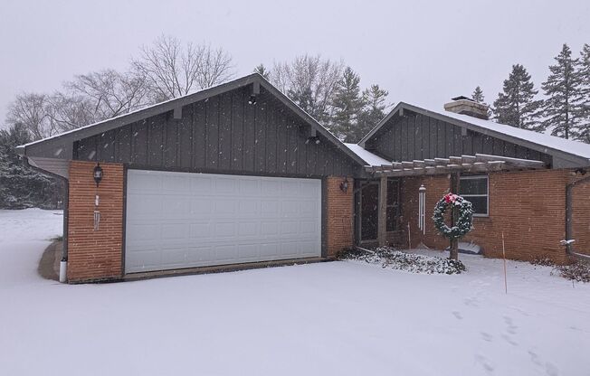 Furnished Mid-term Rental