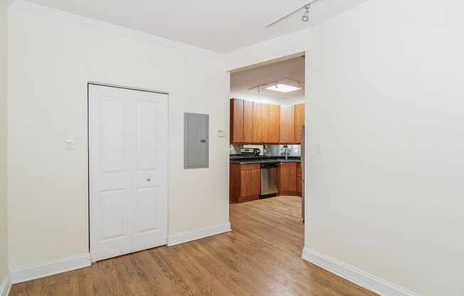 1 bed, 1 bath, 493 sqft, $2,195, Unit 622-3B