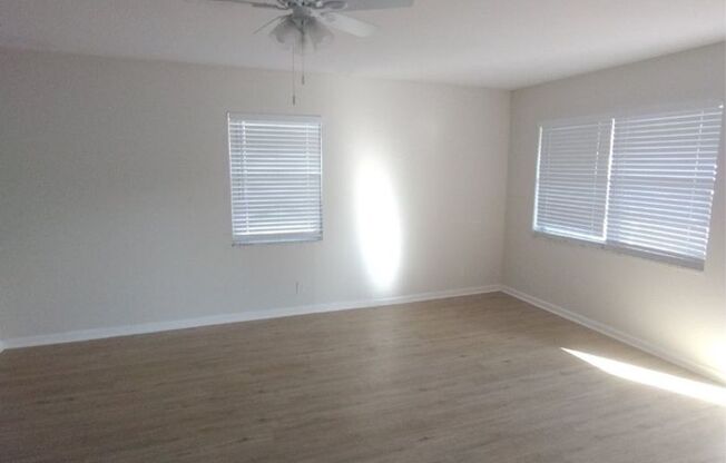 Newly Renovated Apartment Unit!