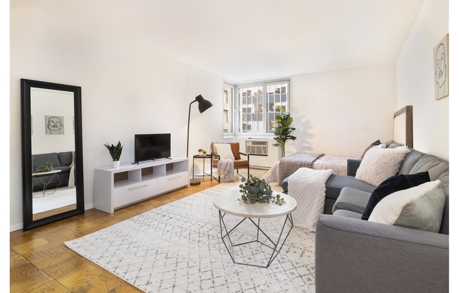 Studio, 1 bath, $3,495, Unit 7H