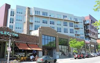 1 bed, 1 bath, 840 sqft, $1,810, Unit 510