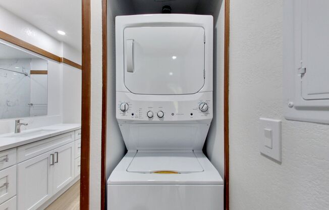 2 beds, 2 baths, 1,149 sqft, $3,221, Unit 3064