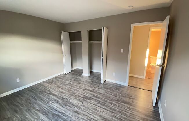 2 beds, 1 bath, 683 sqft, $750, Unit Unit B2