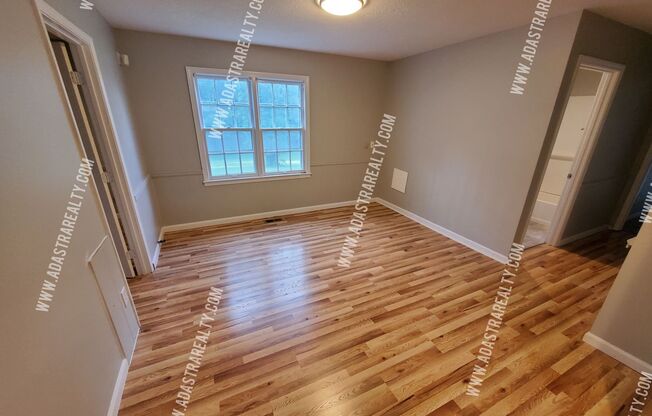 9816 E 67th Terrace, Raytown, MO 64133
