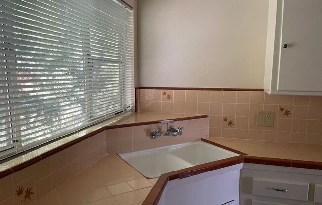 1114 E. Wilson Ave. Glendale CA