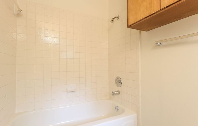 2 beds, 2 baths, $1,350