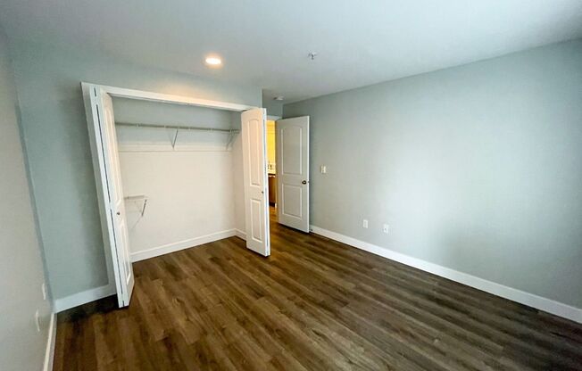 Interlake Apartments