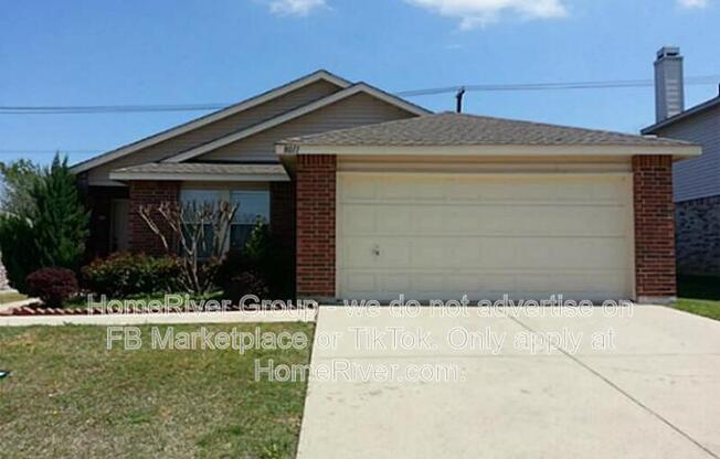 8011 MOSSTREE DR