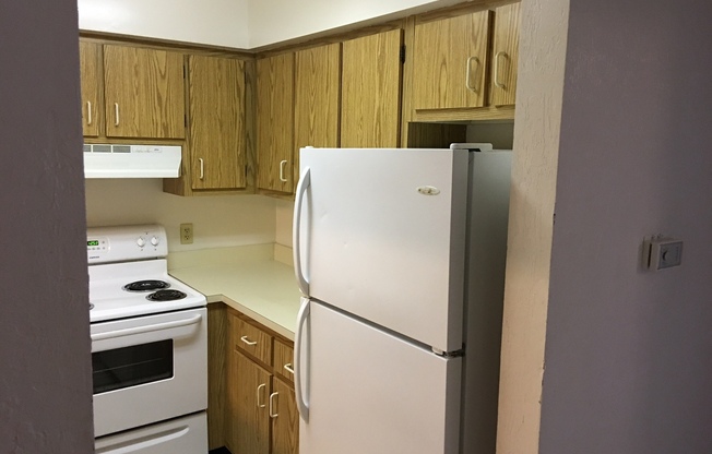 3 beds, 2.5 baths, 1,208 sqft, $1,800, Unit CW1006