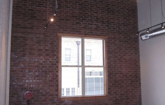 2 beds, 2 baths, 1,187 sqft, $1,350, Unit AW 113