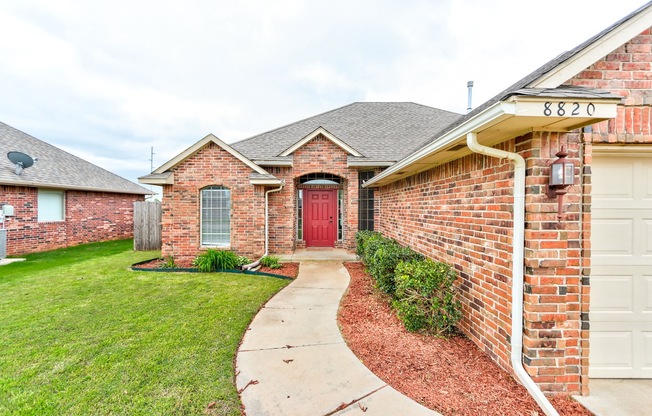 3 beds, 2 baths, $2,035